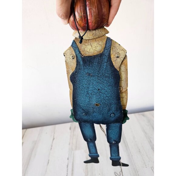 Large metal pull string pumpkin Halloween farmer unique hanging decor - Picture 7 of 9